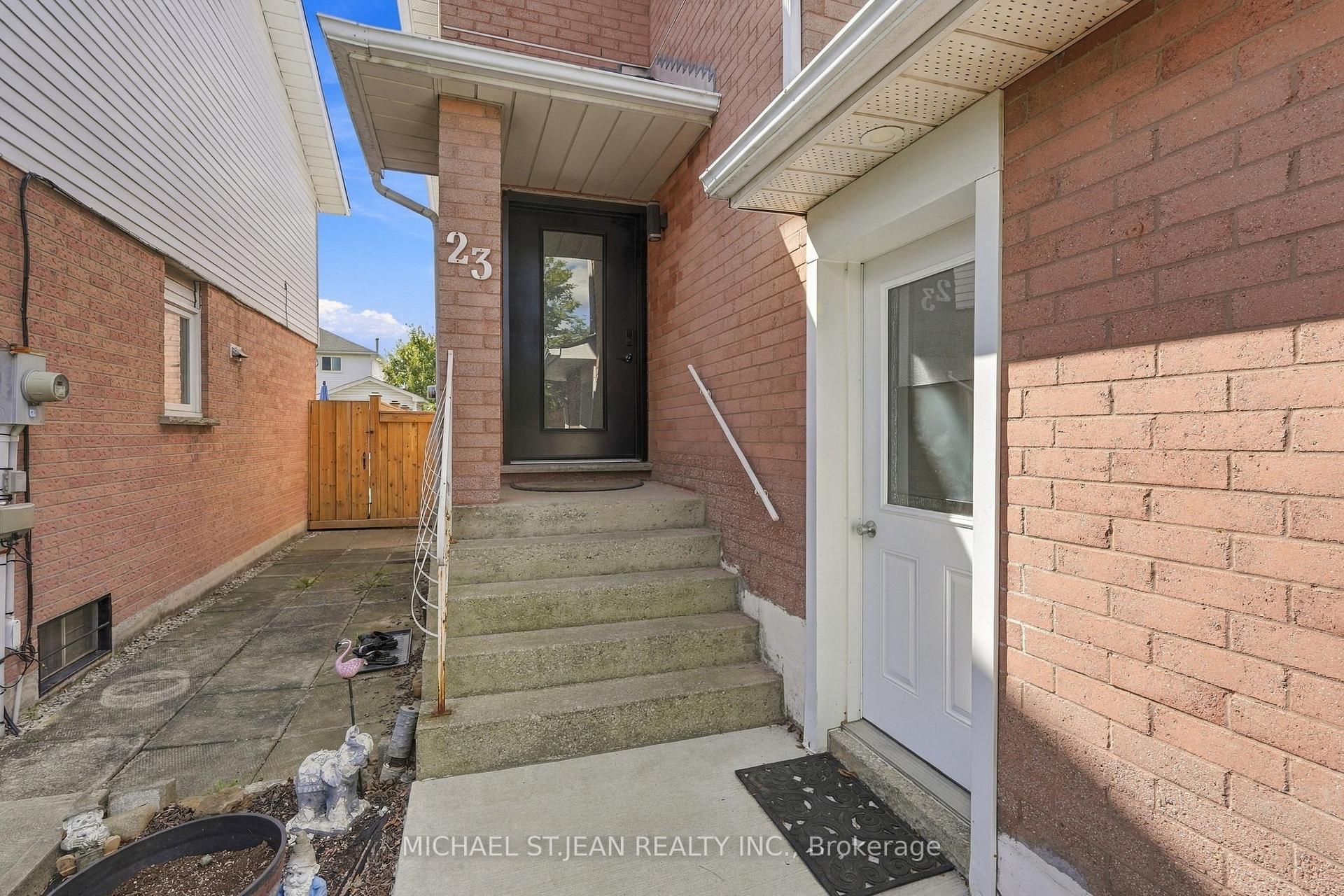 Photo 5 of 23 Desantis Court, Hamilton, Rushdale — HOMEH