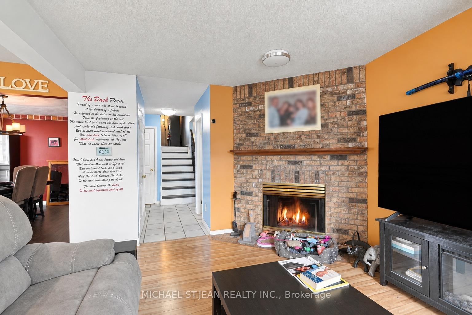 Photo 11 of 23 Desantis Court, Hamilton, Rushdale — HOMEH