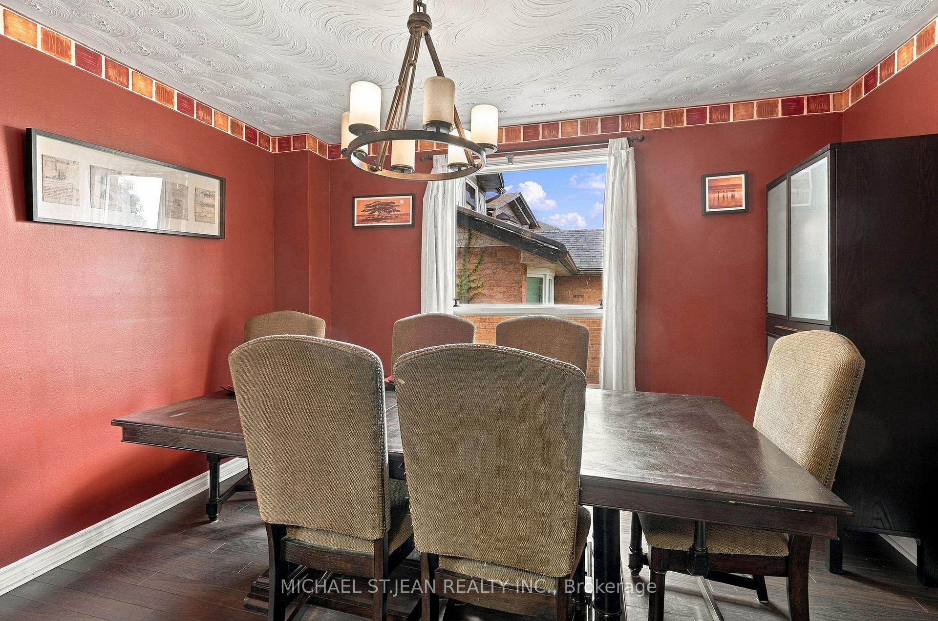 Photo 16 of 23 Desantis Court, Hamilton, Rushdale — HOMEH