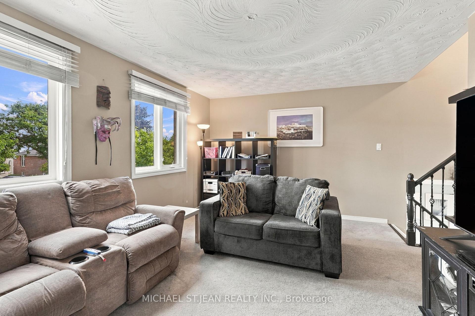 Photo 21 of 23 Desantis Court, Hamilton, Rushdale — HOMEH