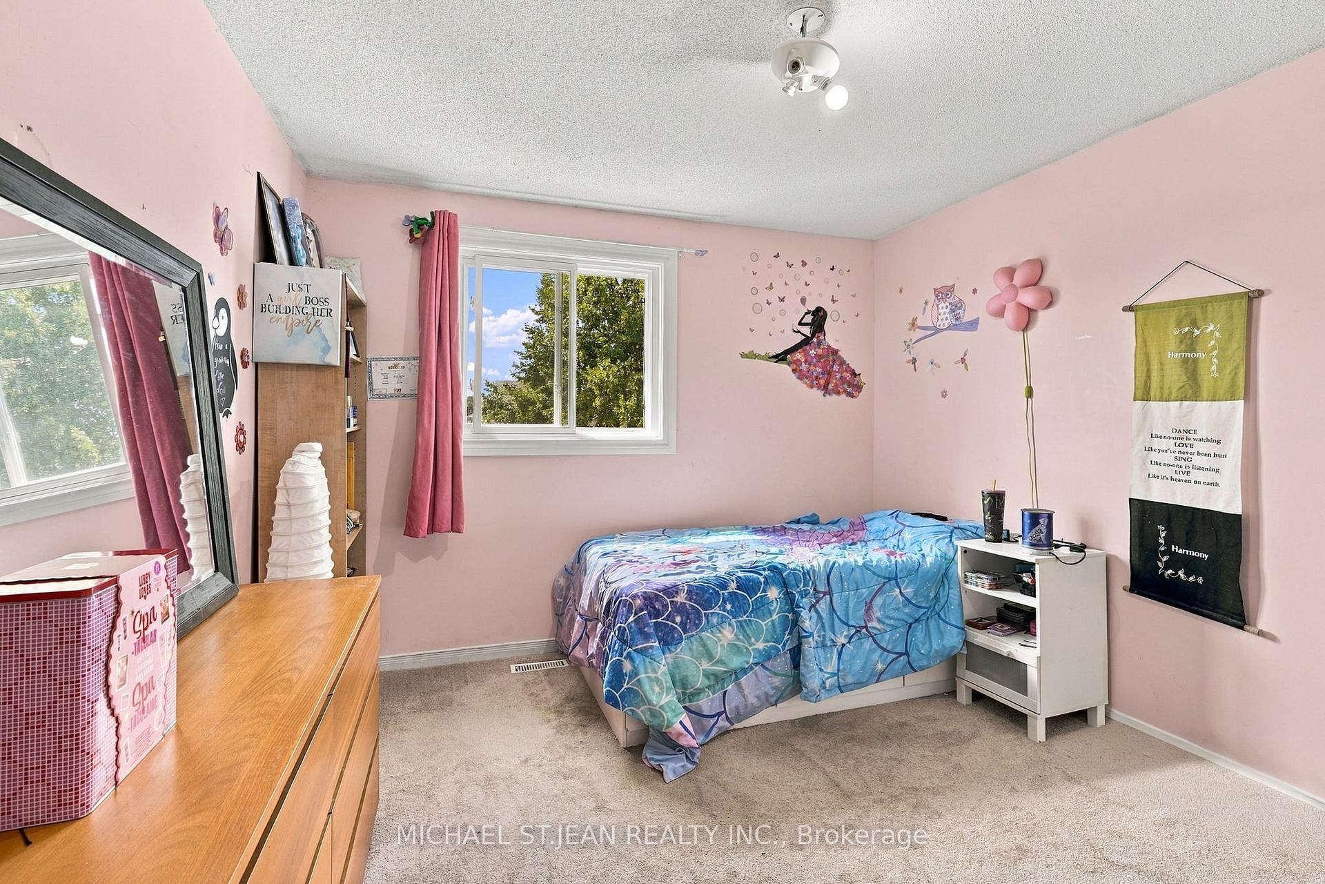 Photo 27 of 23 Desantis Court, Hamilton, Rushdale — HOMEH