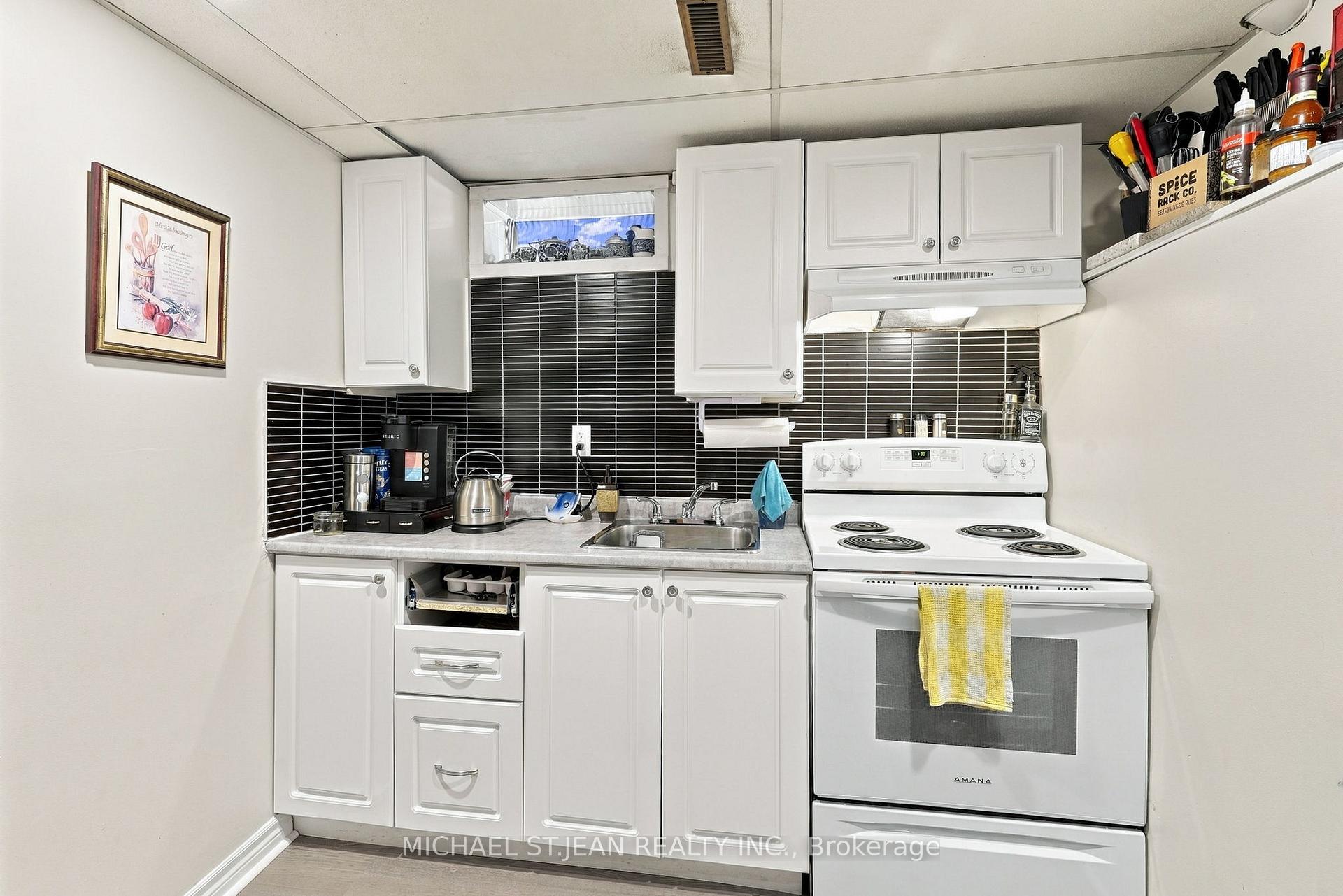 Photo 36 of 23 Desantis Court, Hamilton, Rushdale — HOMEH