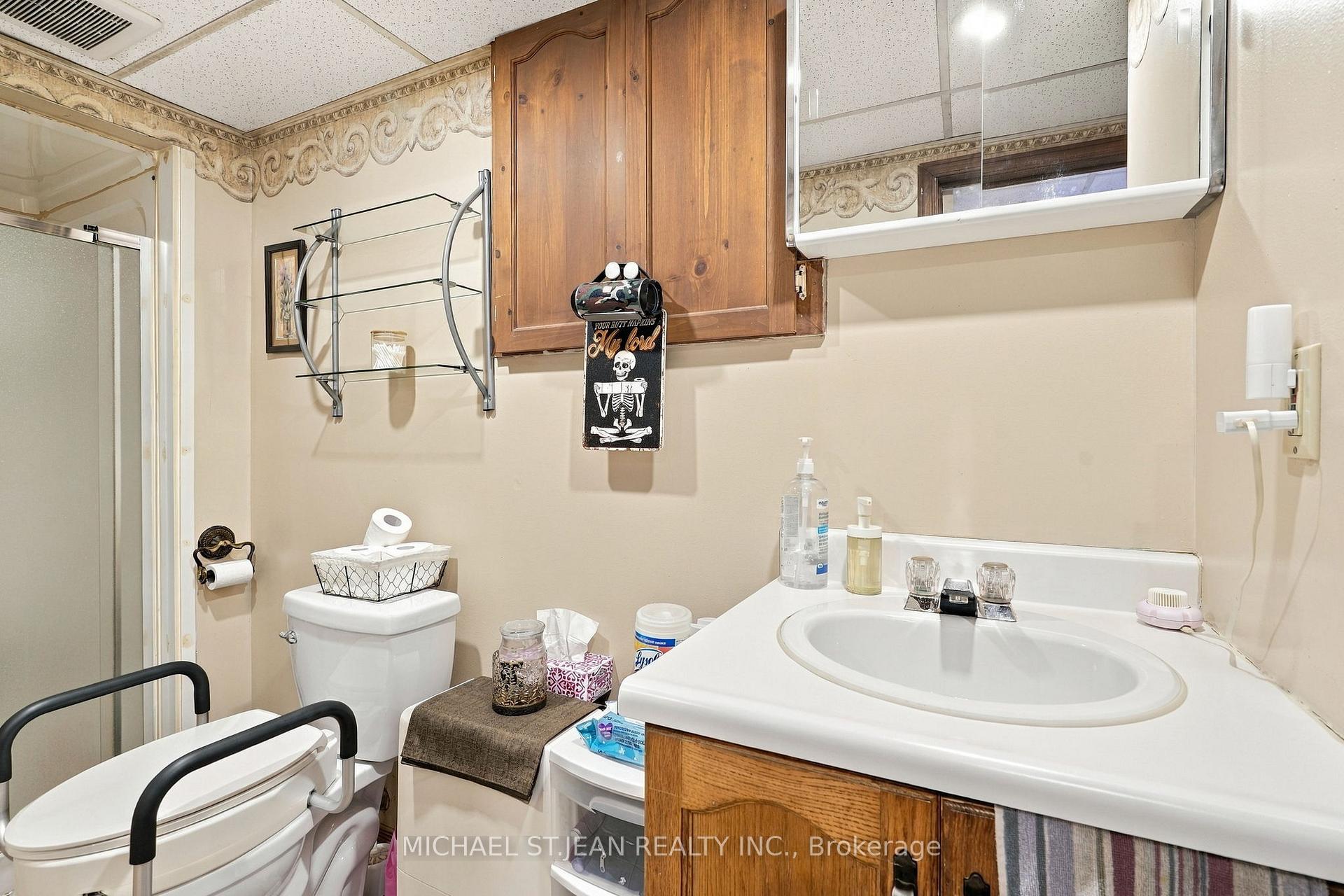 Photo 38 of 23 Desantis Court, Hamilton, Rushdale — HOMEH