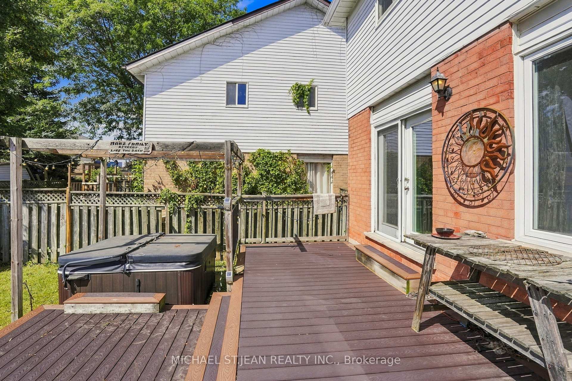 Photo 45 of 23 Desantis Court, Hamilton, Rushdale — HOMEH