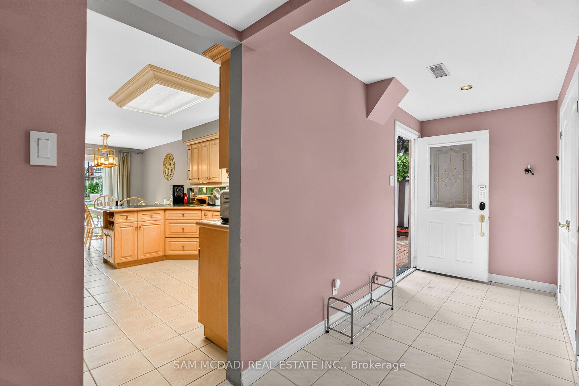 Photo 9 of 4072 Wilcox Road, Mississauga, Rathwood — HOMEH