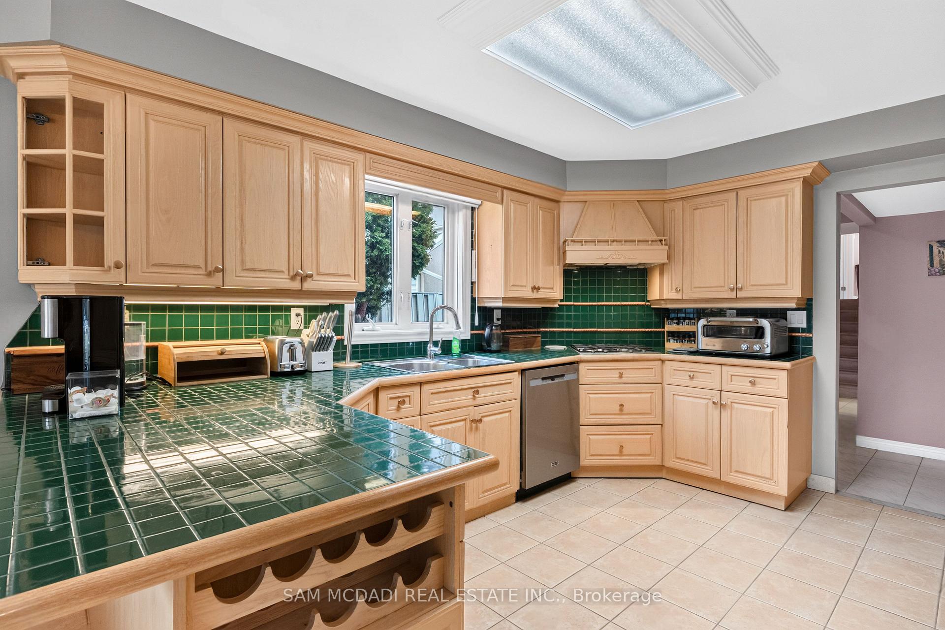 Photo 12 of 4072 Wilcox Road, Mississauga, Rathwood — HOMEH