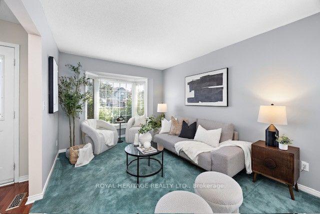 Photo 9 of 13 Mcgregor Drive, Ajax, Northwest Ajax — HOMEH