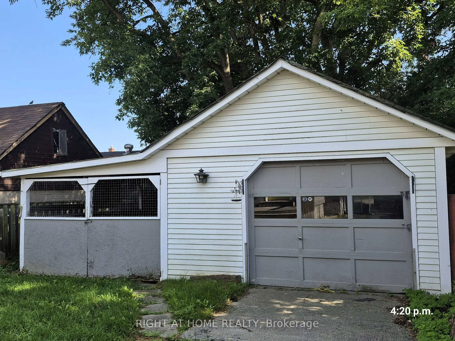 Photo 6 of 307 Eulalie Avenue, Oshawa, Central — HOMEH