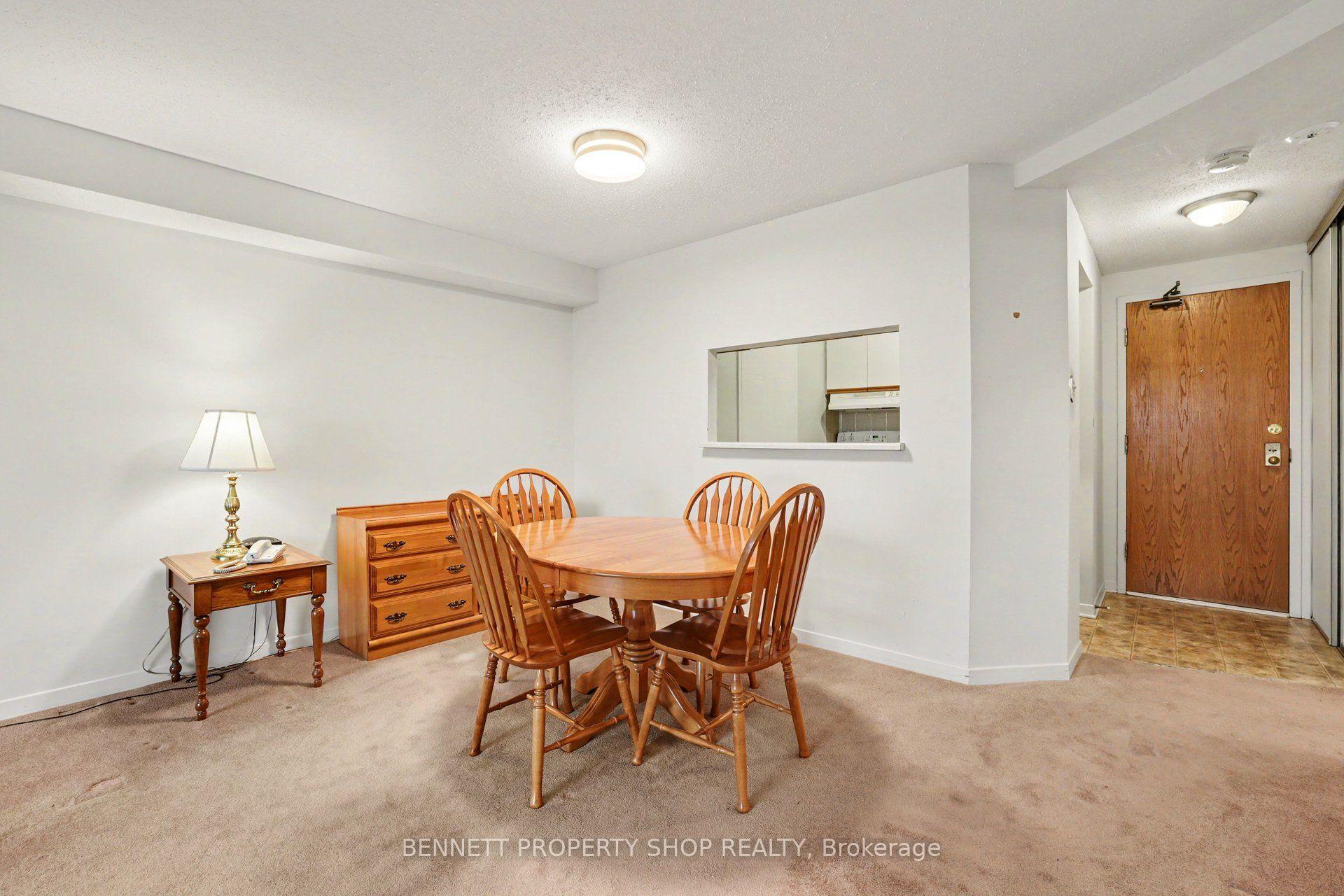 Photo 6 of Unit 803, 80 Sandcastle Drive, Ottawa, Leslie Park — HOMEH