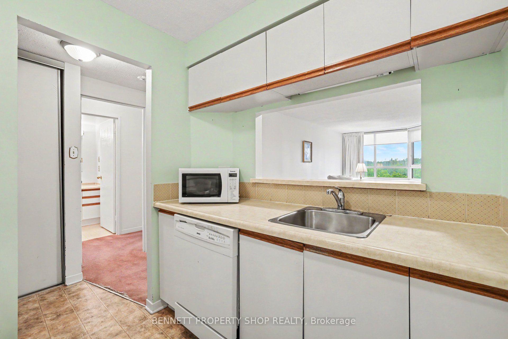 Photo 7 of Unit 803, 80 Sandcastle Drive, Ottawa, Leslie Park — HOMEH