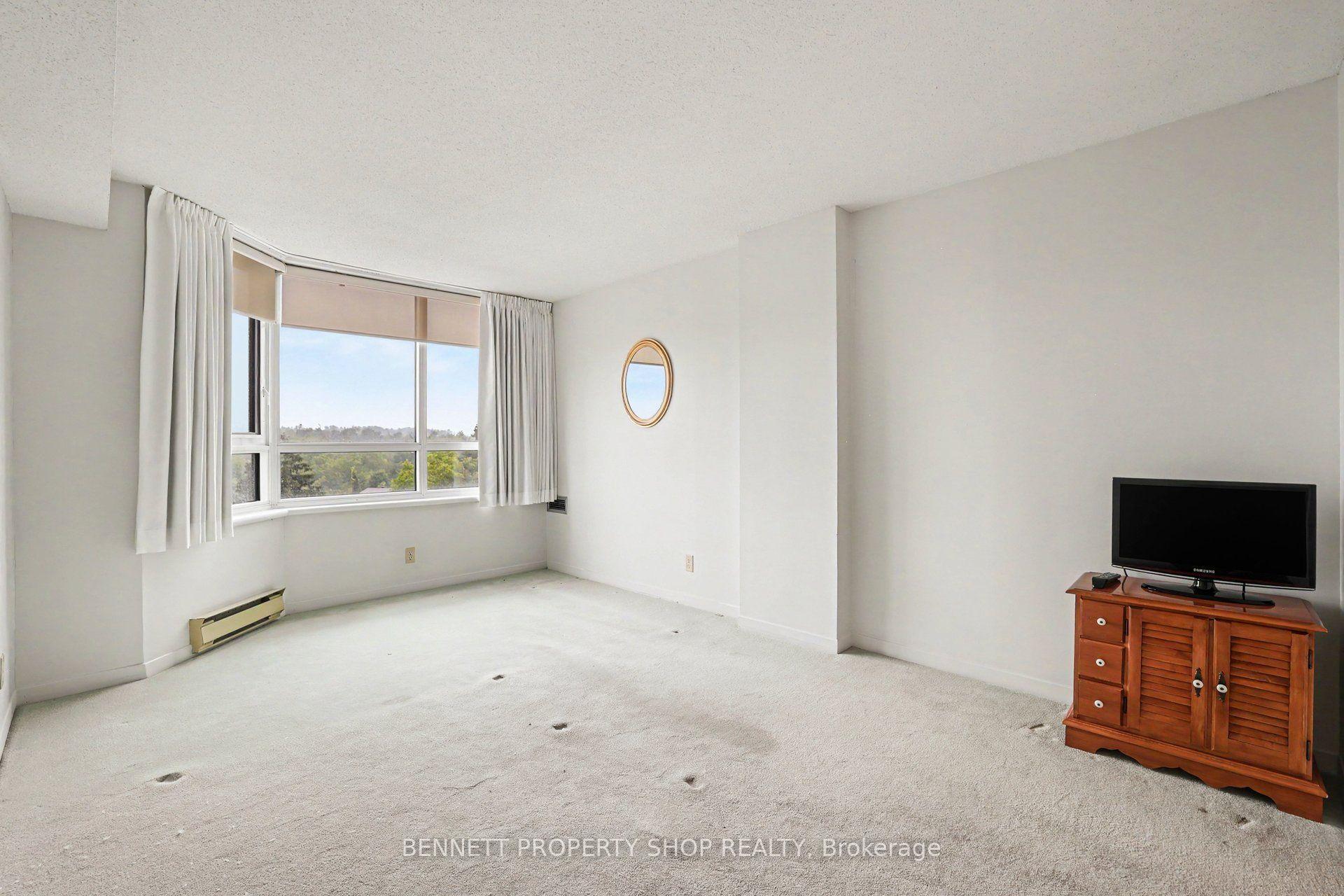 Photo 11 of Unit 803, 80 Sandcastle Drive, Ottawa, Leslie Park — HOMEH