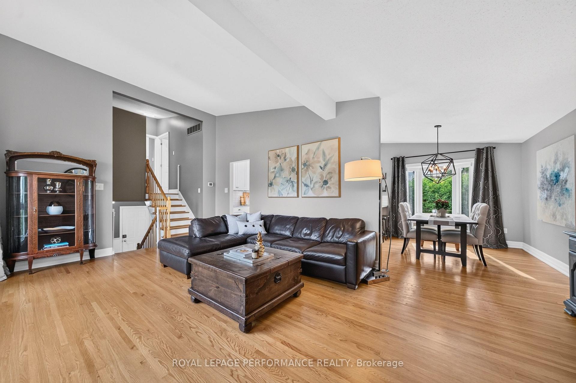 Photo 10 of 12 Dexter Drive, Ottawa, Sheahan Estates/Trend Village — HOMEH