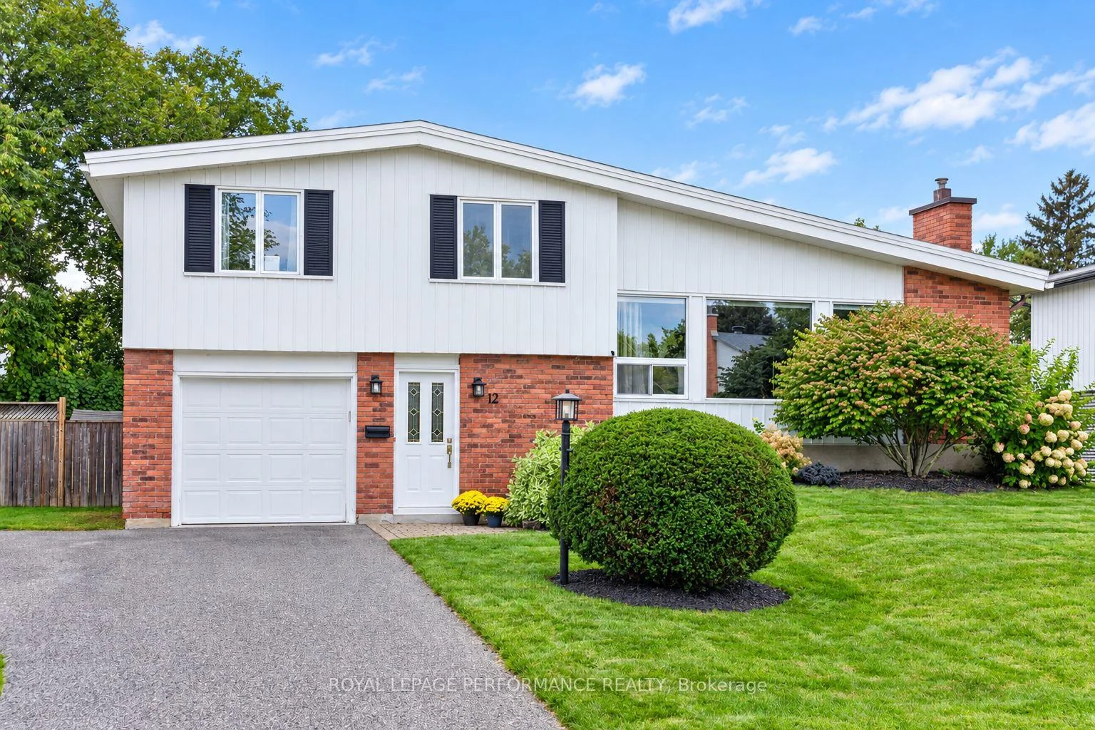 Photo 3 of 12 Dexter Drive, Ottawa, Sheahan Estates/Trend Village — HOMEH