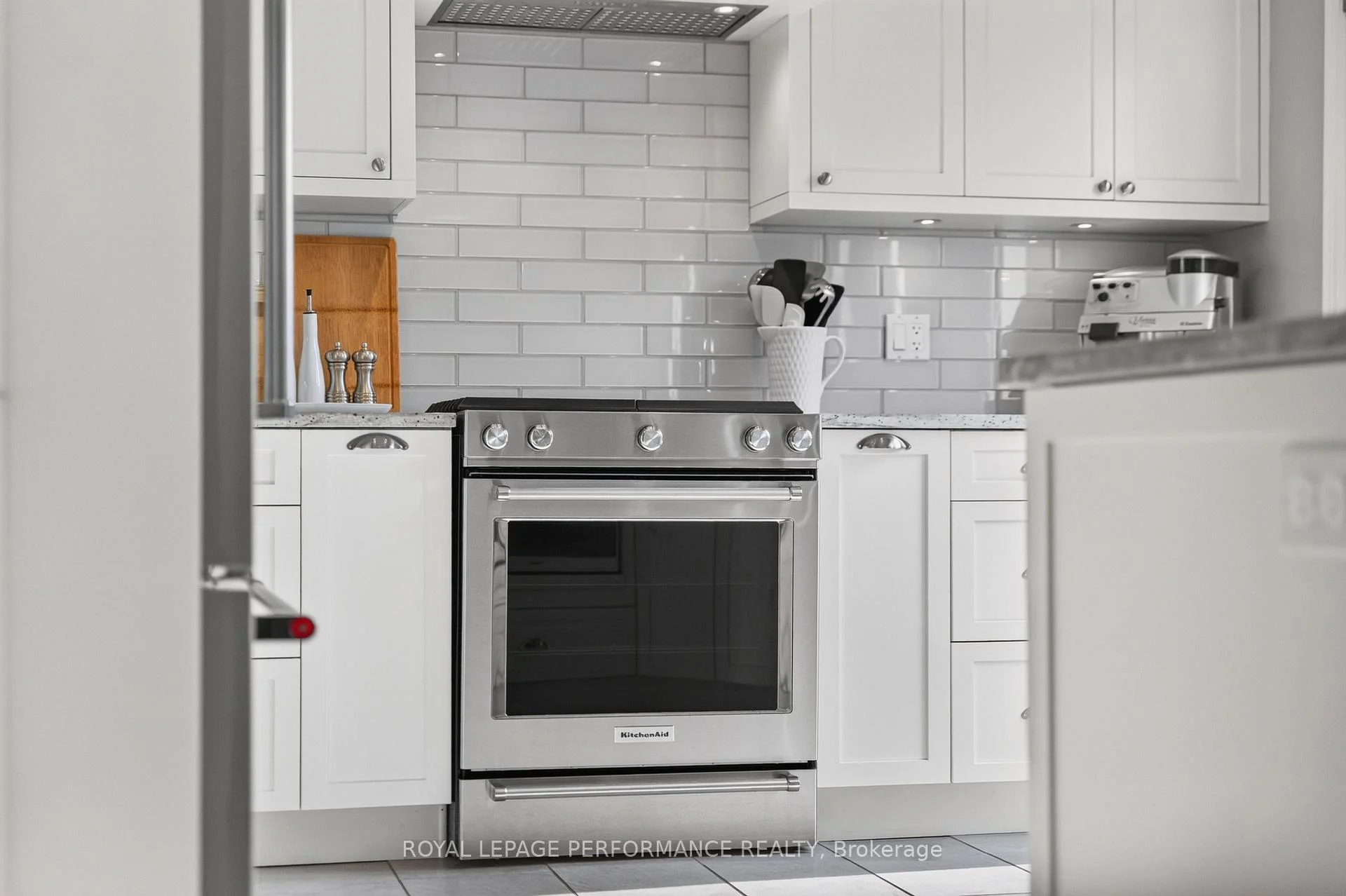 Photo 23 of 12 Dexter Drive, Ottawa, Sheahan Estates/Trend Village — HOMEH