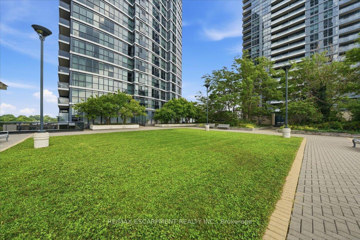 Photo 37 of Unit 2204, 5 Valhalla Inn Road, Etobicoke, Islington-City Centre West — HOMEH