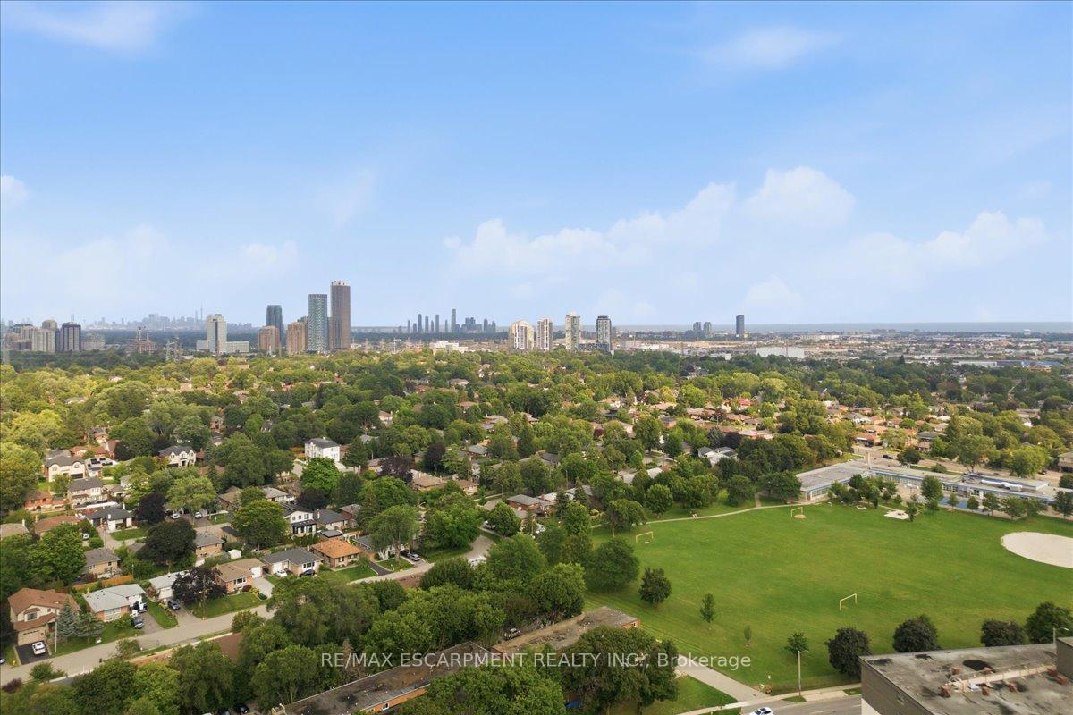 Photo 48 of Unit 2204, 5 Valhalla Inn Road, Etobicoke, Islington-City Centre West — HOMEH