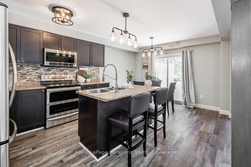 Photo 6 of 67 Wesley Avenue, Wasaga Beach — HOMEH