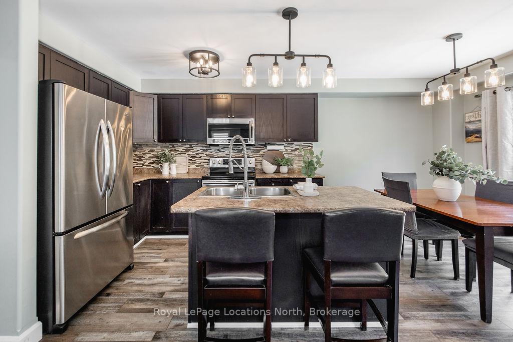 Photo 7 of 67 Wesley Avenue, Wasaga Beach — HOMEH