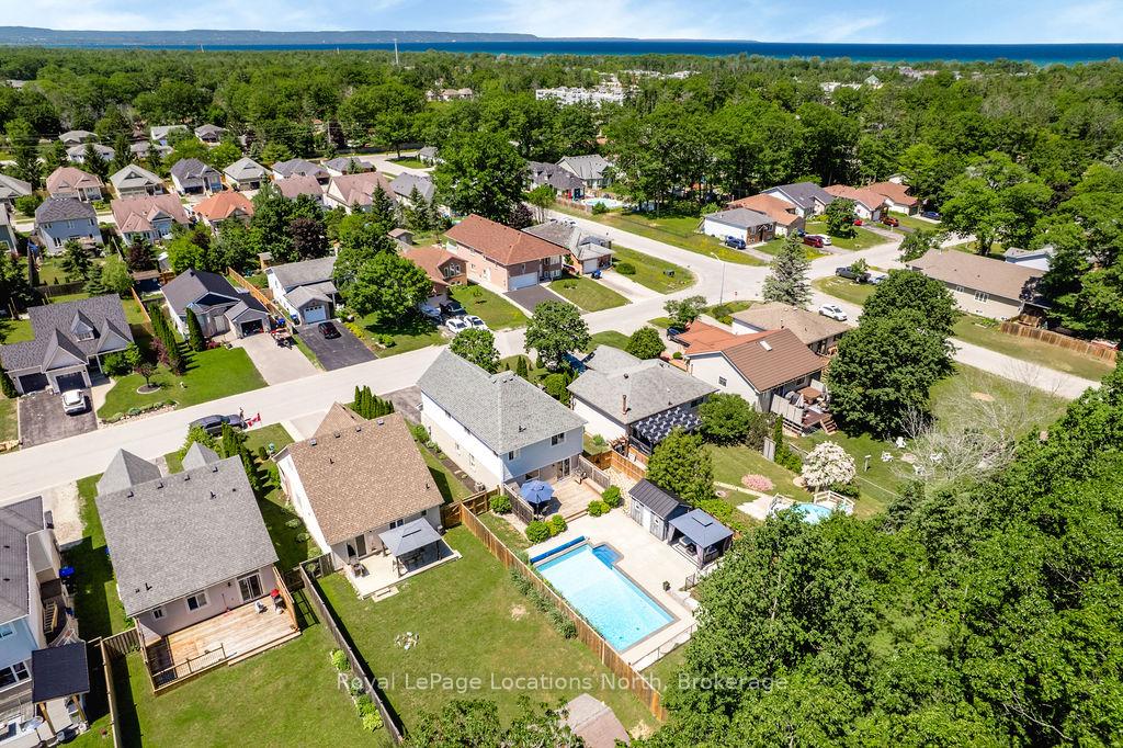 Photo 42 of 67 Wesley Avenue, Wasaga Beach — HOMEH