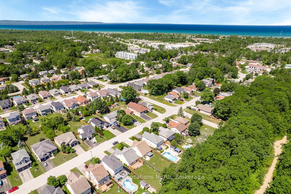 Photo 44 of 67 Wesley Avenue, Wasaga Beach — HOMEH