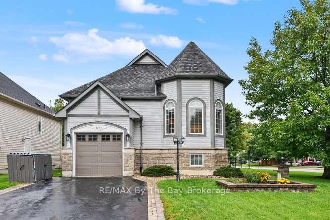 Photo 3 of 90 Meadowlark Boulevard, Wasaga Beach — HOMEH