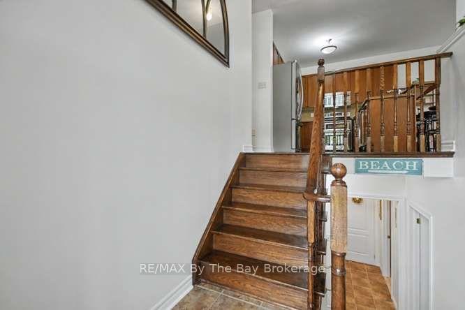 Photo 6 of 90 Meadowlark Boulevard, Wasaga Beach — HOMEH