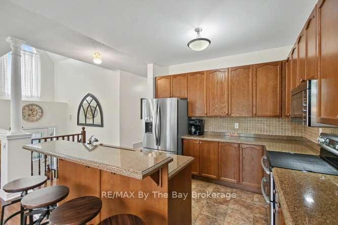 Photo 13 of 90 Meadowlark Boulevard, Wasaga Beach — HOMEH