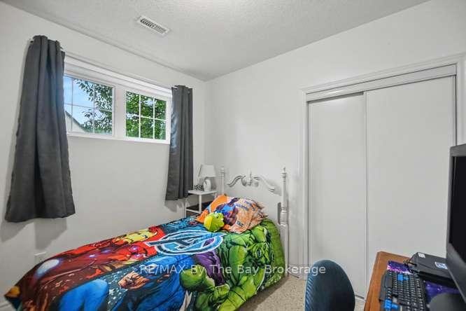 Photo 27 of 90 Meadowlark Boulevard, Wasaga Beach — HOMEH