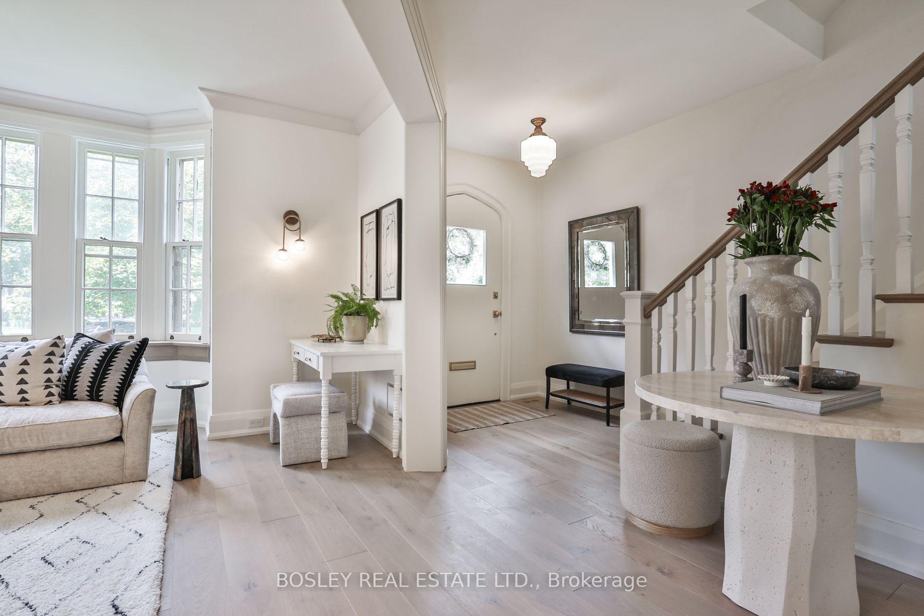 Photo 6 of 43 Whitehall Road, Toronto, Rosedale-Moore Park — HOMEH