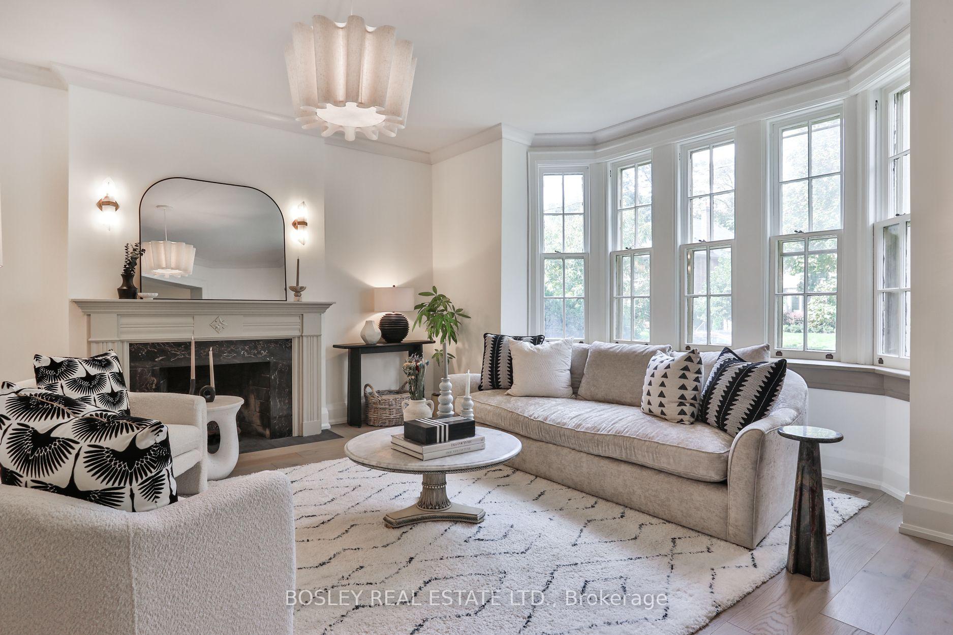 Photo 8 of 43 Whitehall Road, Toronto, Rosedale-Moore Park — HOMEH