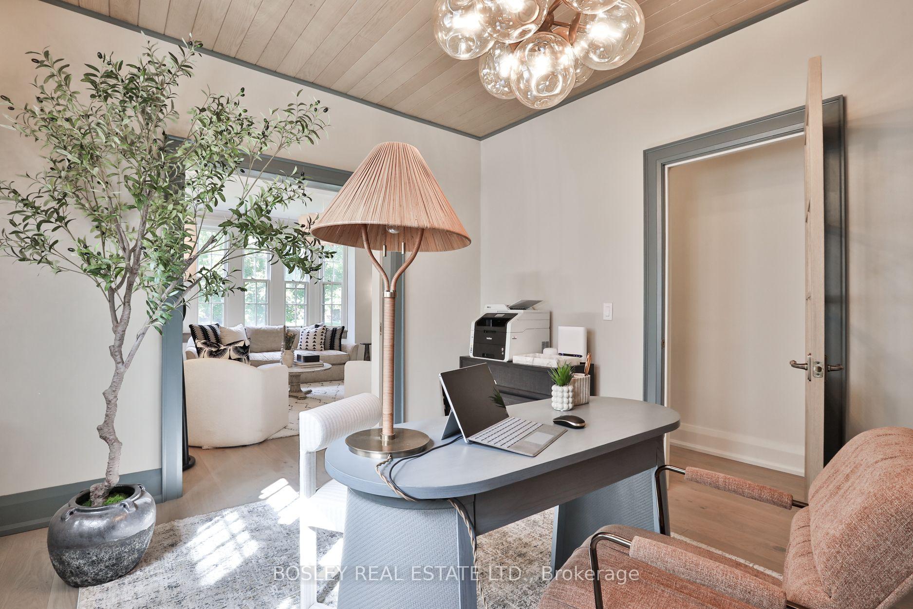 Photo 16 of 43 Whitehall Road, Toronto, Rosedale-Moore Park — HOMEH
