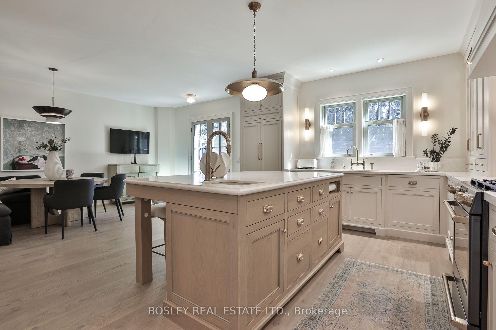 Photo 27 of 43 Whitehall Road, Toronto, Rosedale-Moore Park — HOMEH