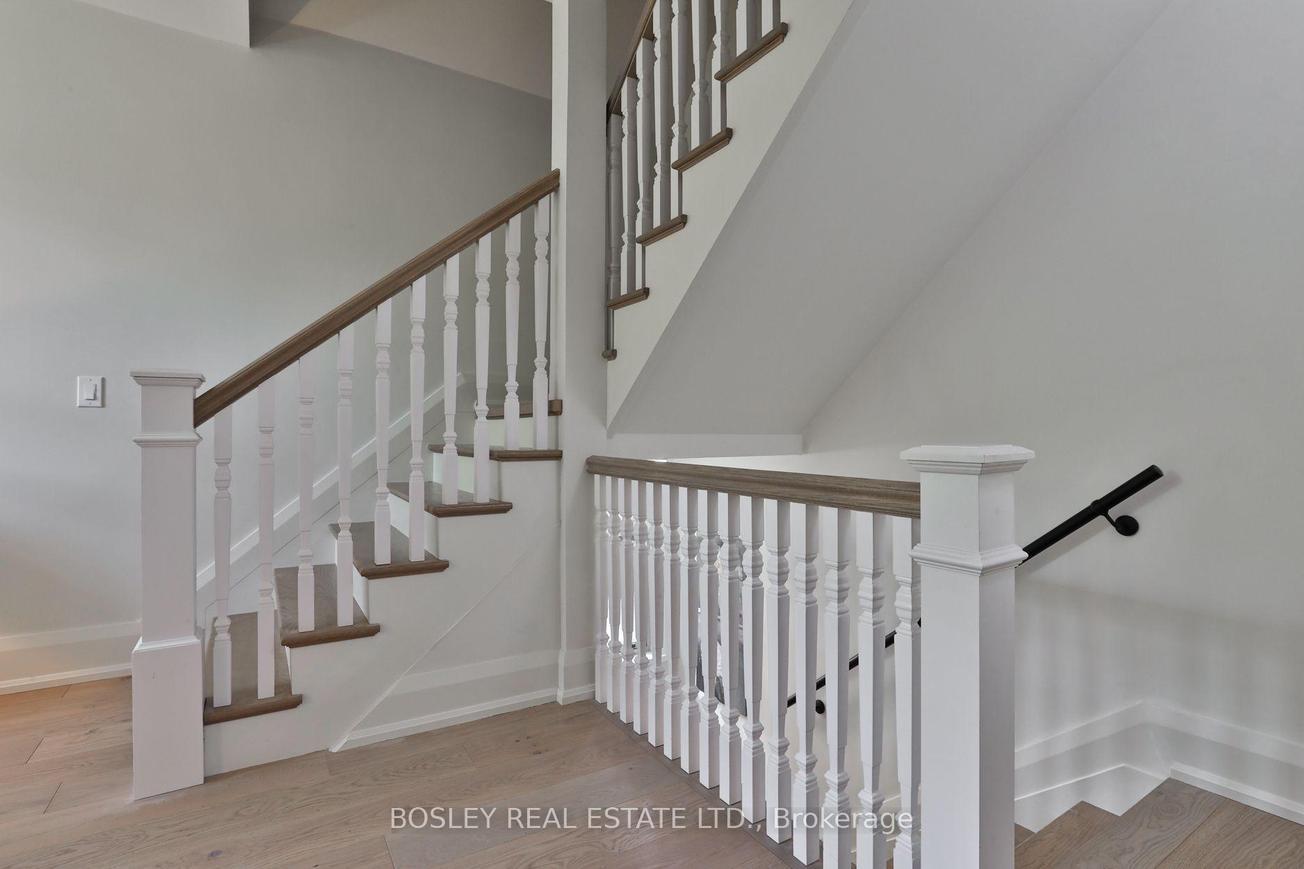 Photo 33 of 43 Whitehall Road, Toronto, Rosedale-Moore Park — HOMEH