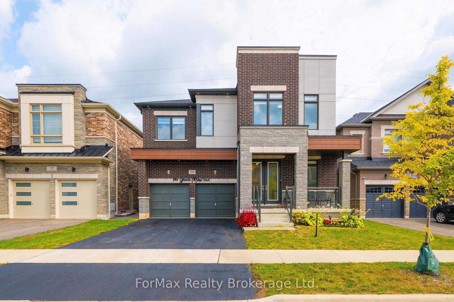 Photo 1 of 199 Granite Ridge Trail, Hamilton, Waterdown — HOMEH