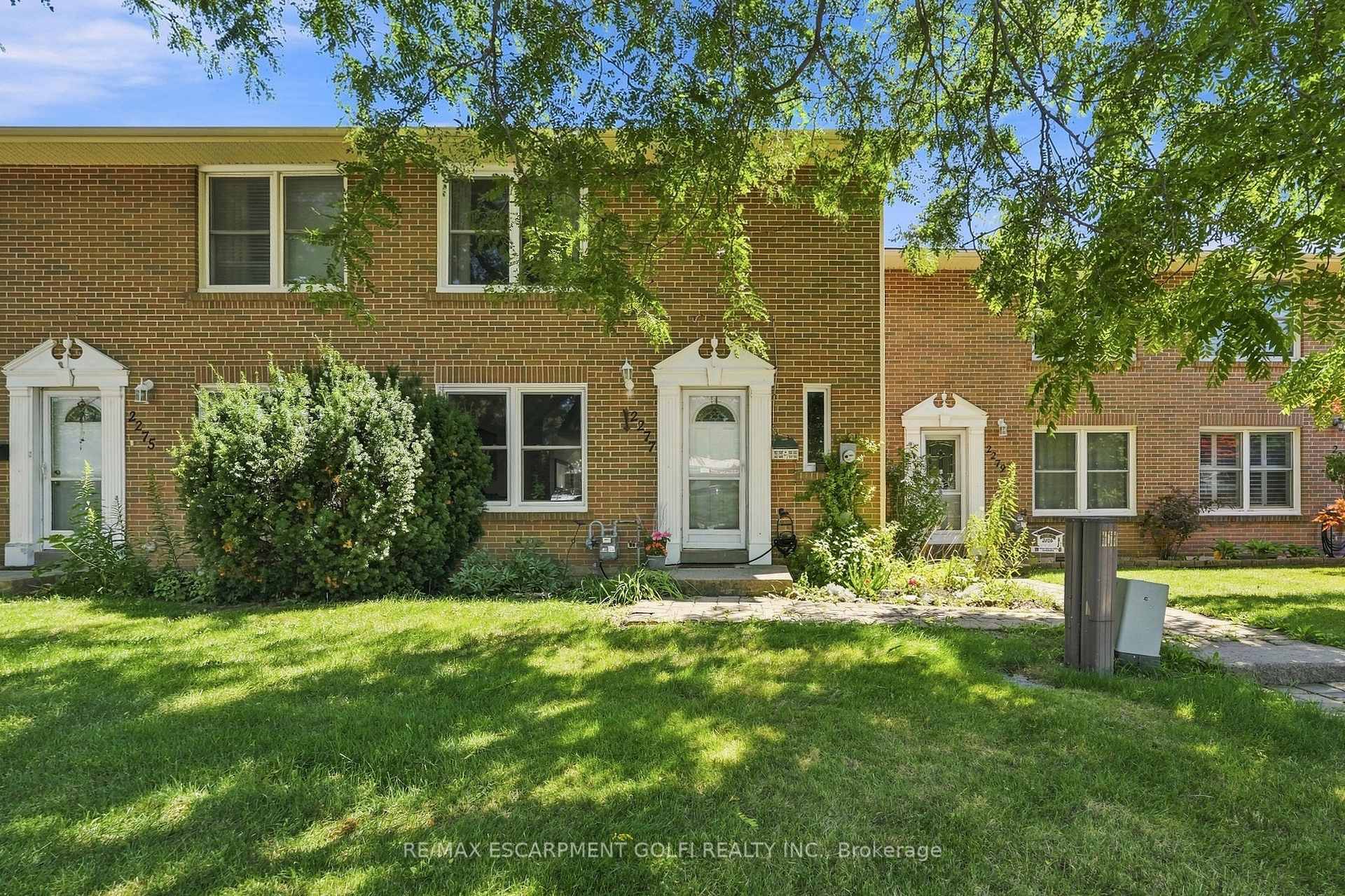 Photo of Unit 39, 2277 Mountain Grove Avenue