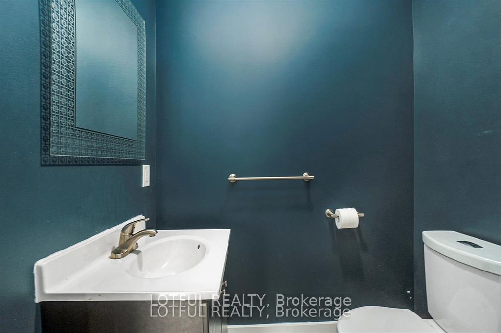 Photo 7 of 11 Champagne Avenue S, Ottawa, West Centre Town — HOMEH