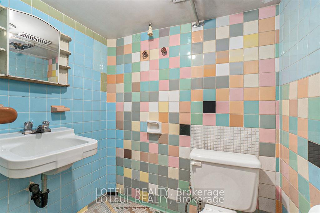 Photo 10 of 11 Champagne Avenue S, Ottawa, West Centre Town — HOMEH
