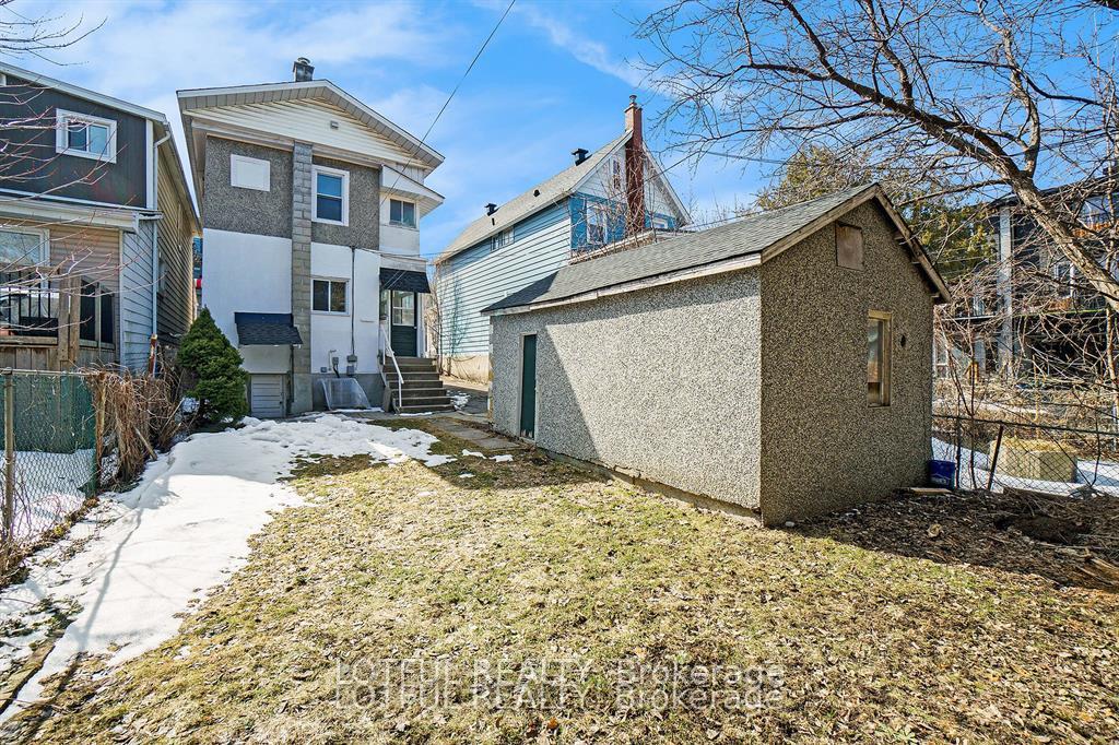 Photo 13 of 11 Champagne Avenue S, Ottawa, West Centre Town — HOMEH
