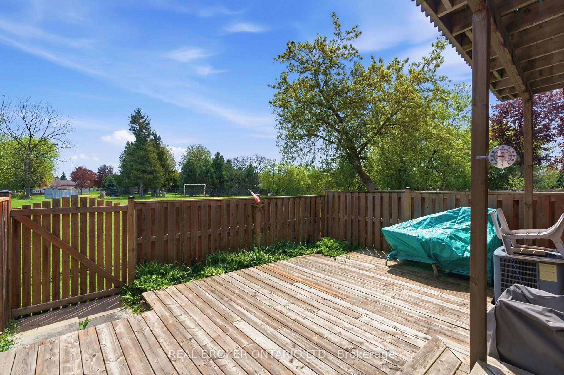 Photo 22 of Unit 46, 122 Lakeshore Road, St. Catharines, Lakeport — HOMEH