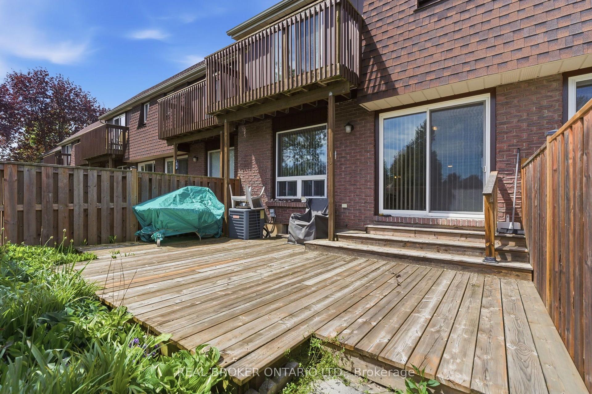 Photo 23 of Unit 46, 122 Lakeshore Road, St. Catharines, Lakeport — HOMEH