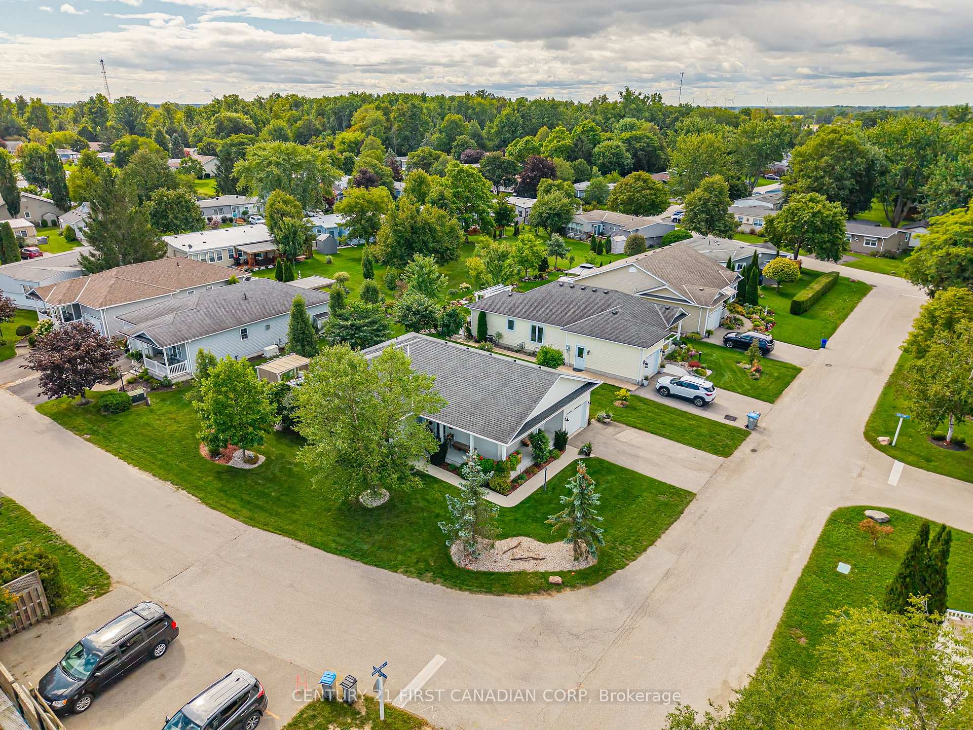 Photo 39 of 420 Shannon Boulevard, South Huron, Stephen — HOMEH