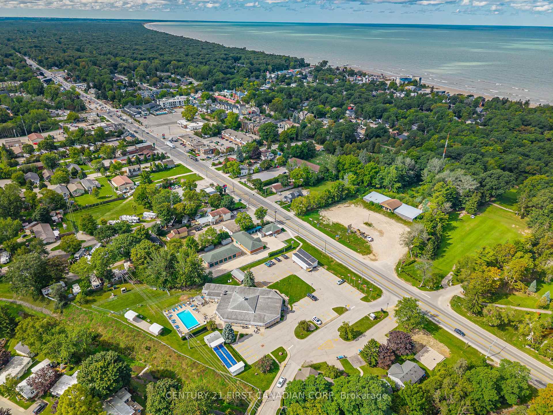 Photo 49 of 420 Shannon Boulevard, South Huron, Stephen — HOMEH