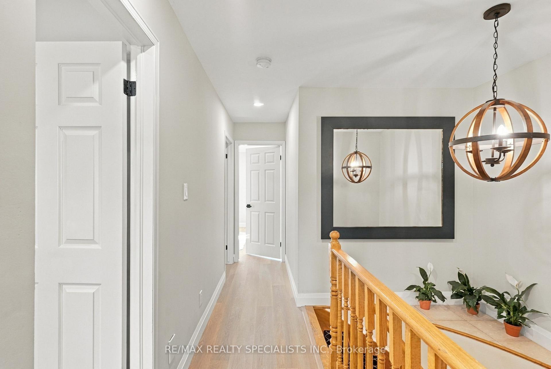 Photo 19 of 90 Foxborough Drive, Hamilton, Ancaster — HOMEH