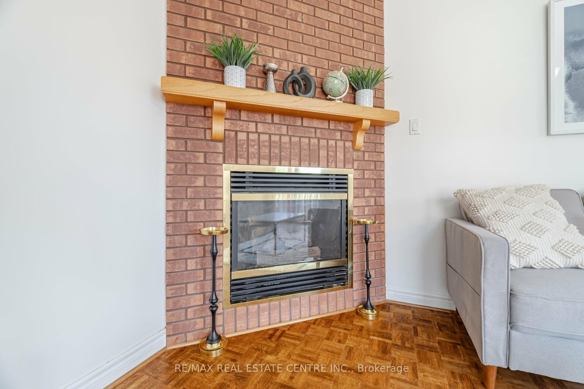Photo 22 of 2485 Strathmore Crescent N, Mississauga, Central Erin Mills — HOMEH