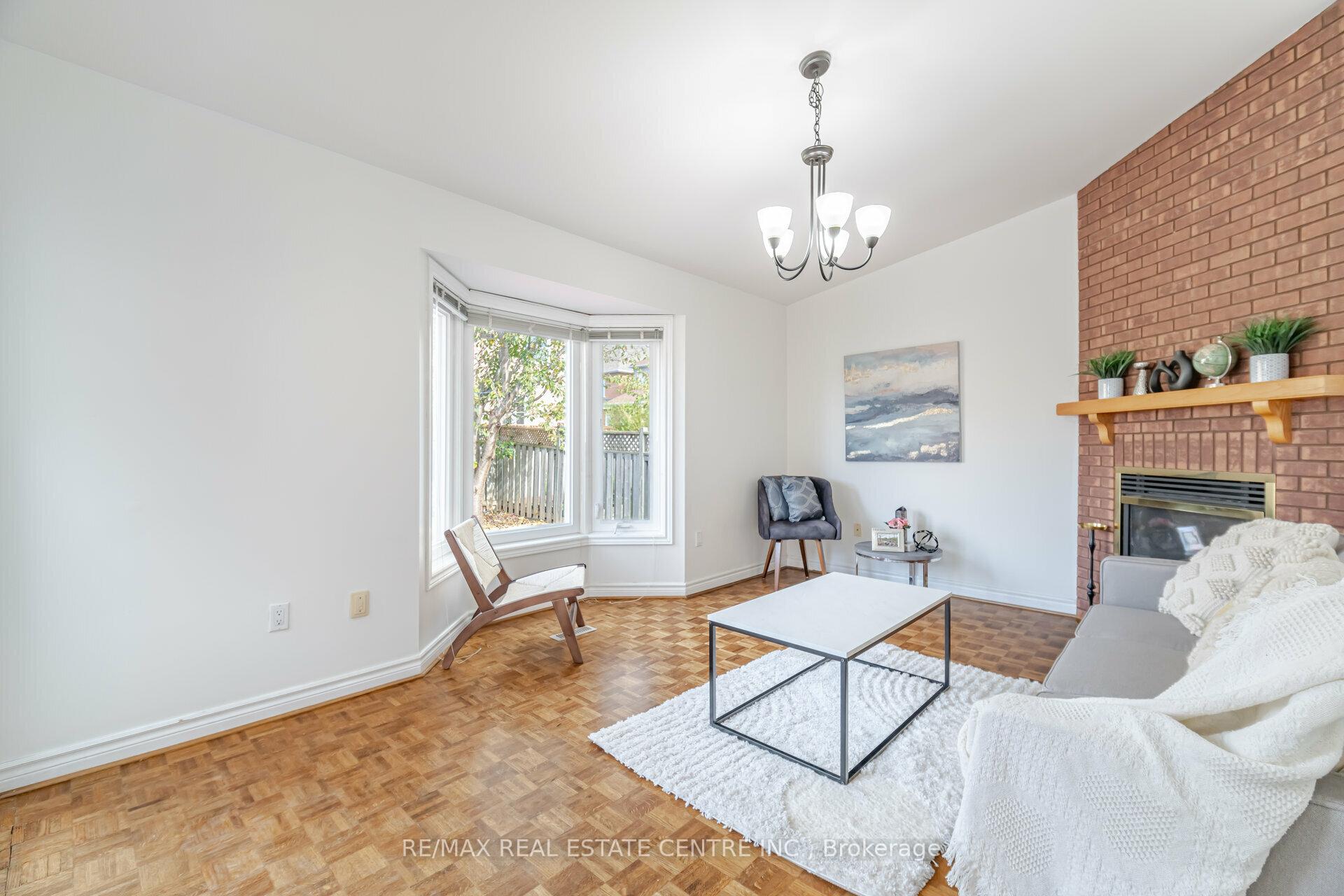 Photo 23 of 2485 Strathmore Crescent N, Mississauga, Central Erin Mills — HOMEH
