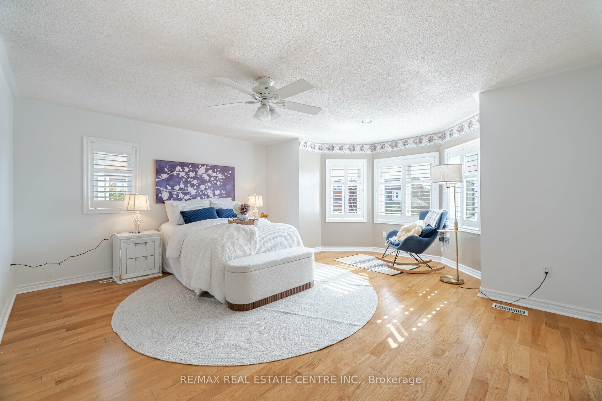 Photo 27 of 2485 Strathmore Crescent N, Mississauga, Central Erin Mills — HOMEH