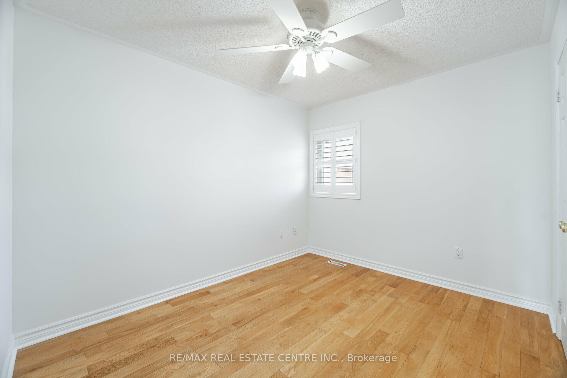 Photo 34 of 2485 Strathmore Crescent N, Mississauga, Central Erin Mills — HOMEH