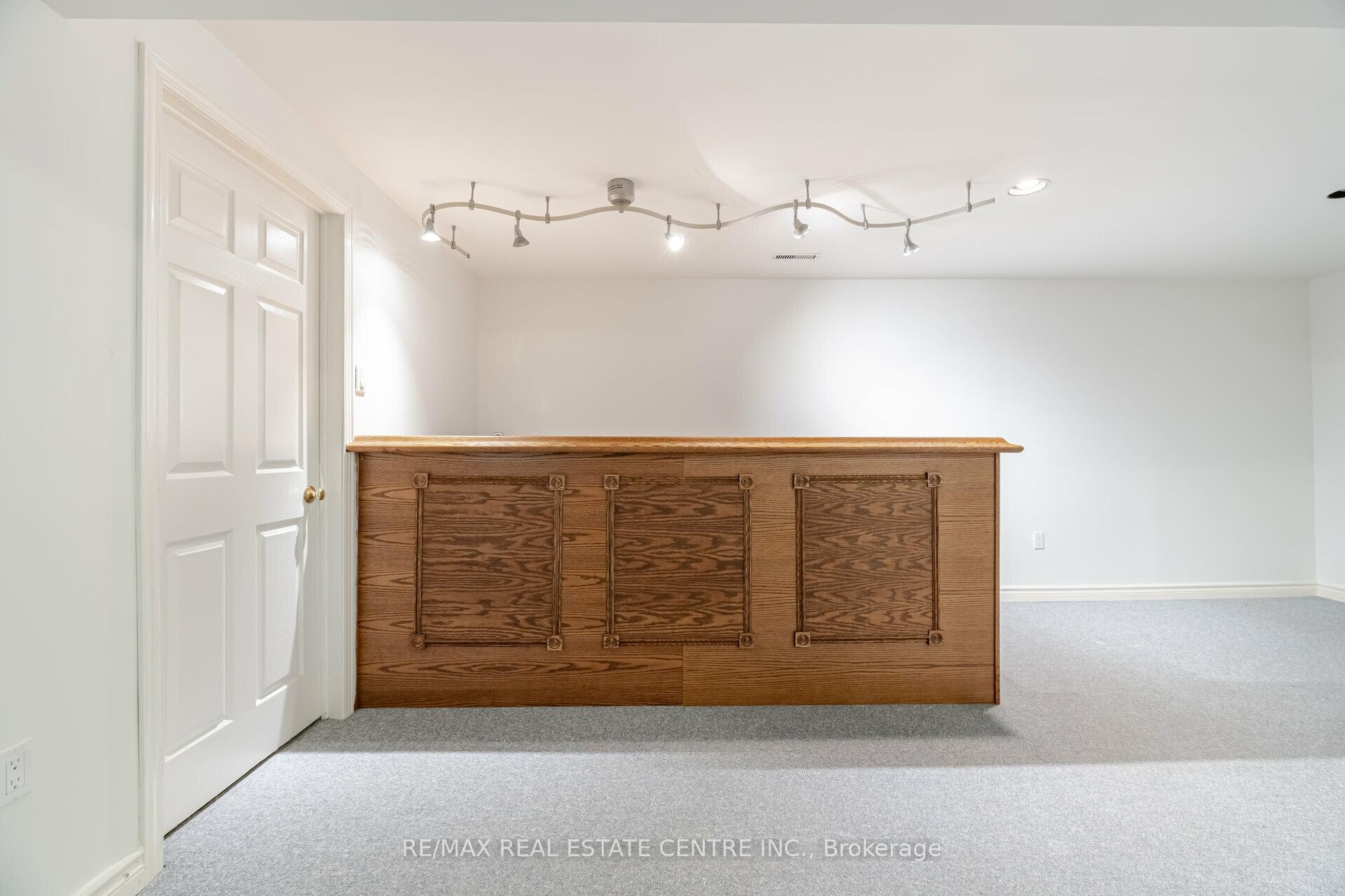 Photo 43 of 2485 Strathmore Crescent N, Mississauga, Central Erin Mills — HOMEH