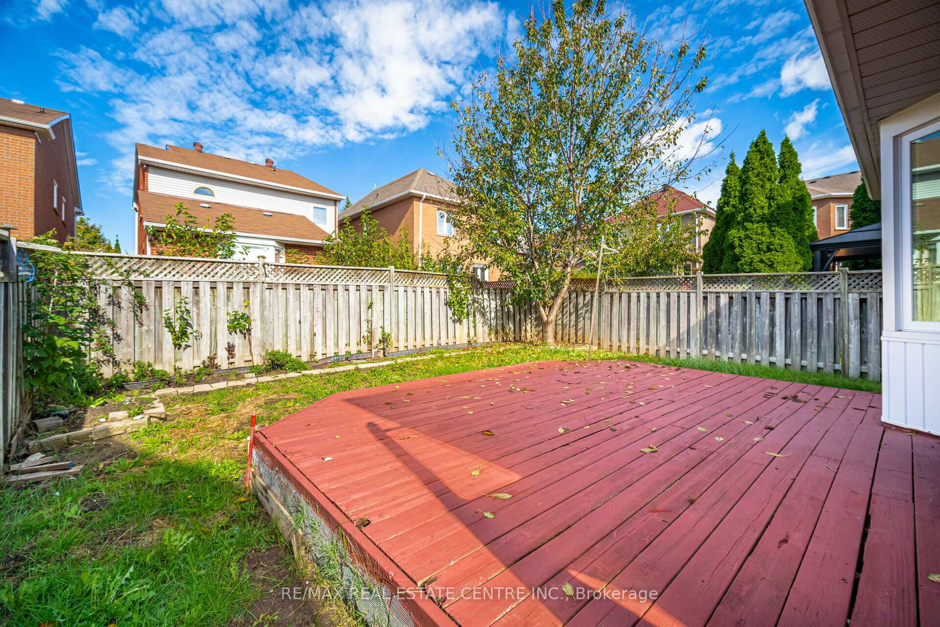 Photo 47 of 2485 Strathmore Crescent N, Mississauga, Central Erin Mills — HOMEH