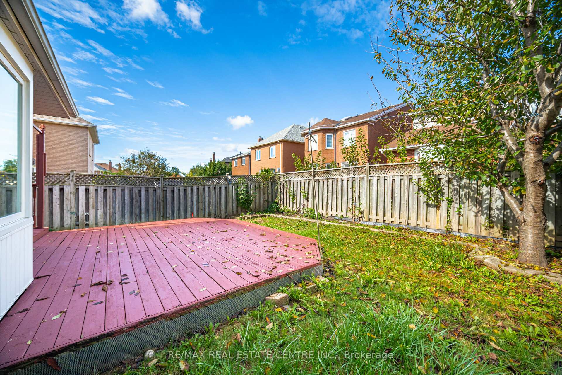 Photo 48 of 2485 Strathmore Crescent N, Mississauga, Central Erin Mills — HOMEH